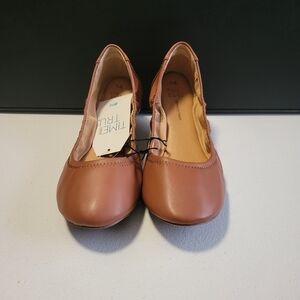 Time and Tru Women's Brown Ballet Flats 3